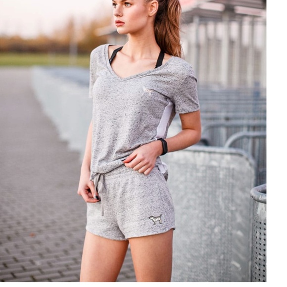 Victoria Secret Pink Retro Shorts with gold bling, Sz large, NWOT - Picture 2 of 8